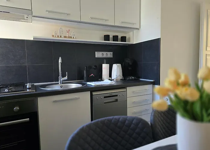 Martina Apartment *